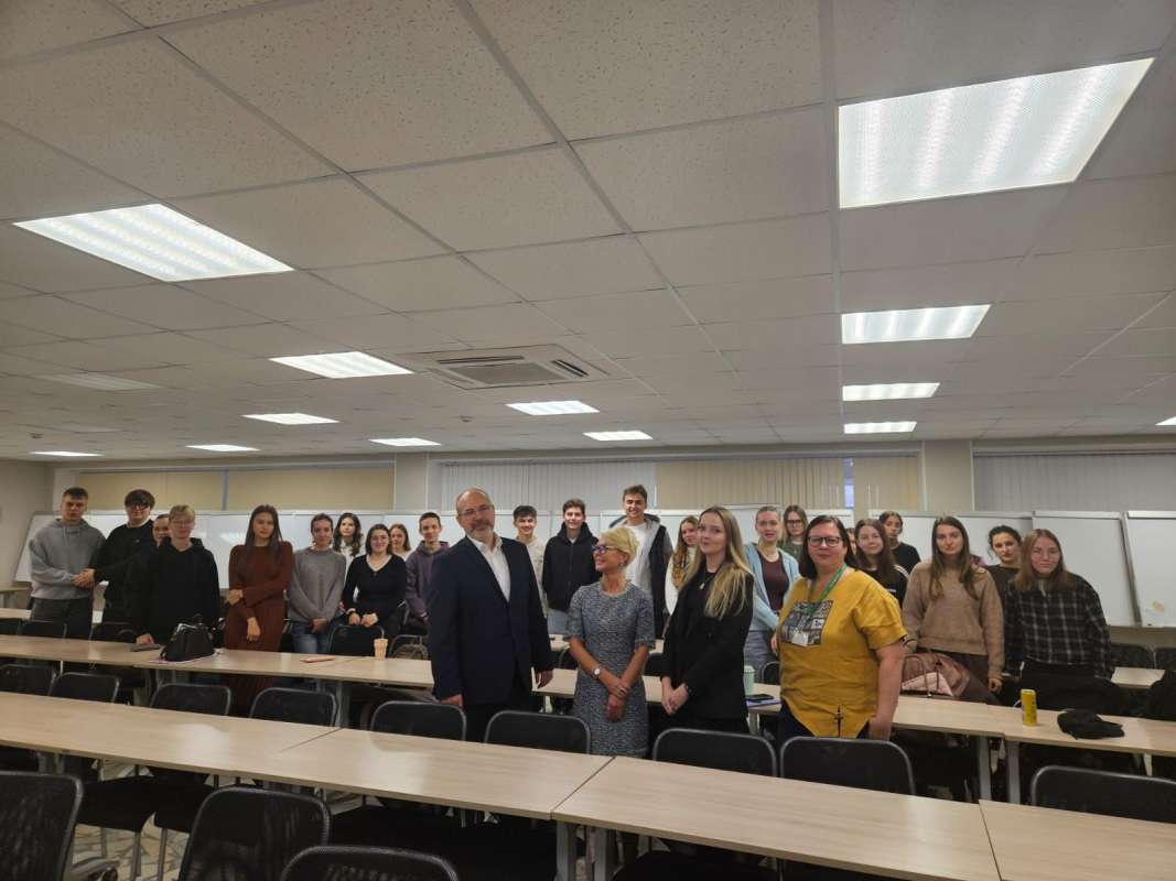 Студенты ВШГУ узнали о карьере в брокерской сфере от экспертов Группы «Финам»